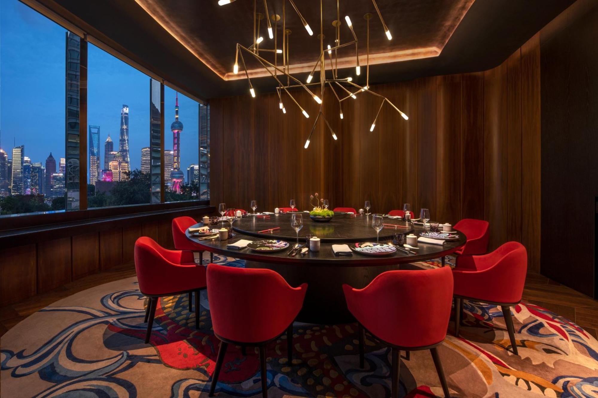 W - The Bund Hotel 5*