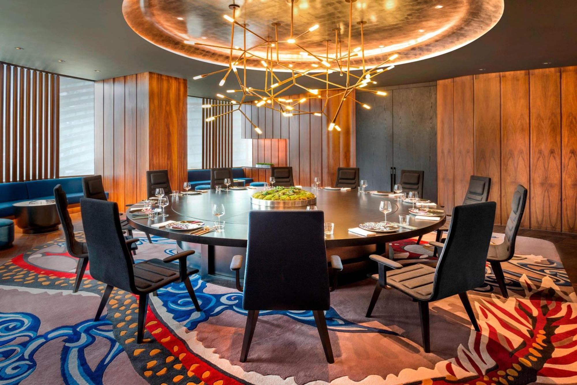 W - The Bund Hotel