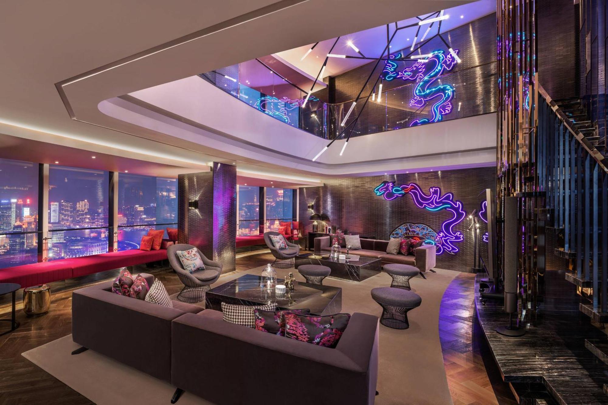 W - The Bund Hotel